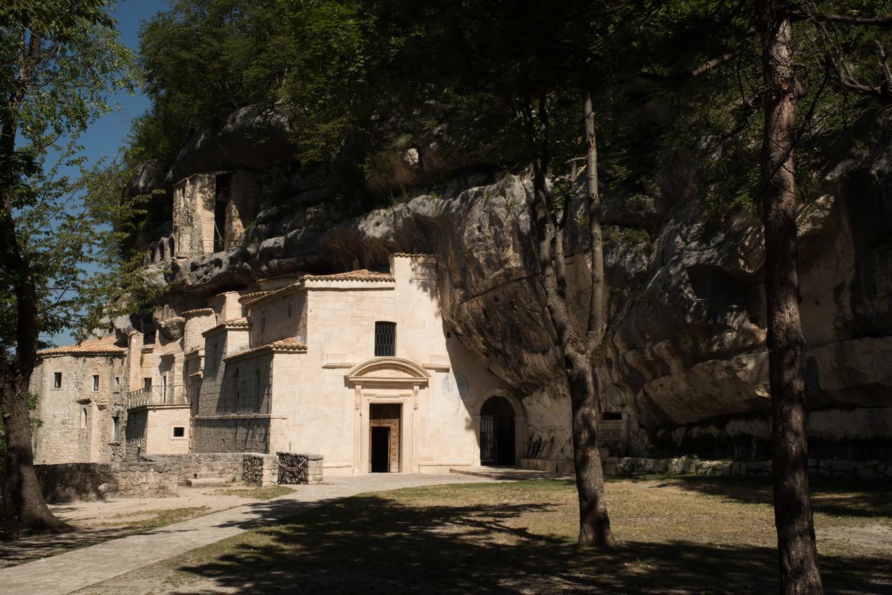 Albergo Parco Della Maiella Sant'Eufemia a Maiella Eksteriør bilde